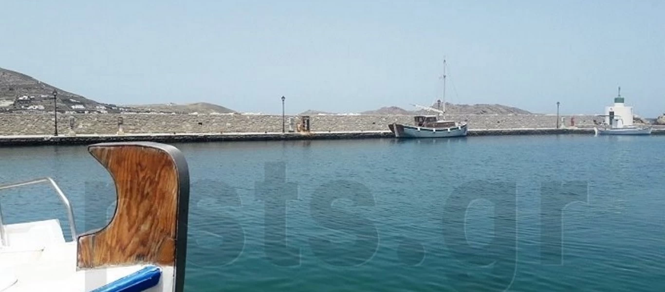 Νάουσα Πάρου: Άδεια από σκάφη η διάσημη μαρίνα